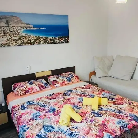 Colorful 1-bdr - Center Of By Flаt Manаger * Бургас