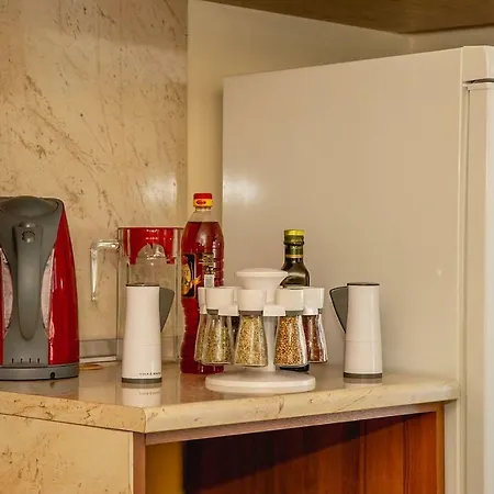 شقة Colorful 1-bdr - Center Of By Flаt Manаger