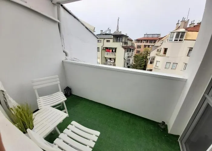 Colorful 1-bdr - Center Of By Flаt Manаger Apartament Burgas City